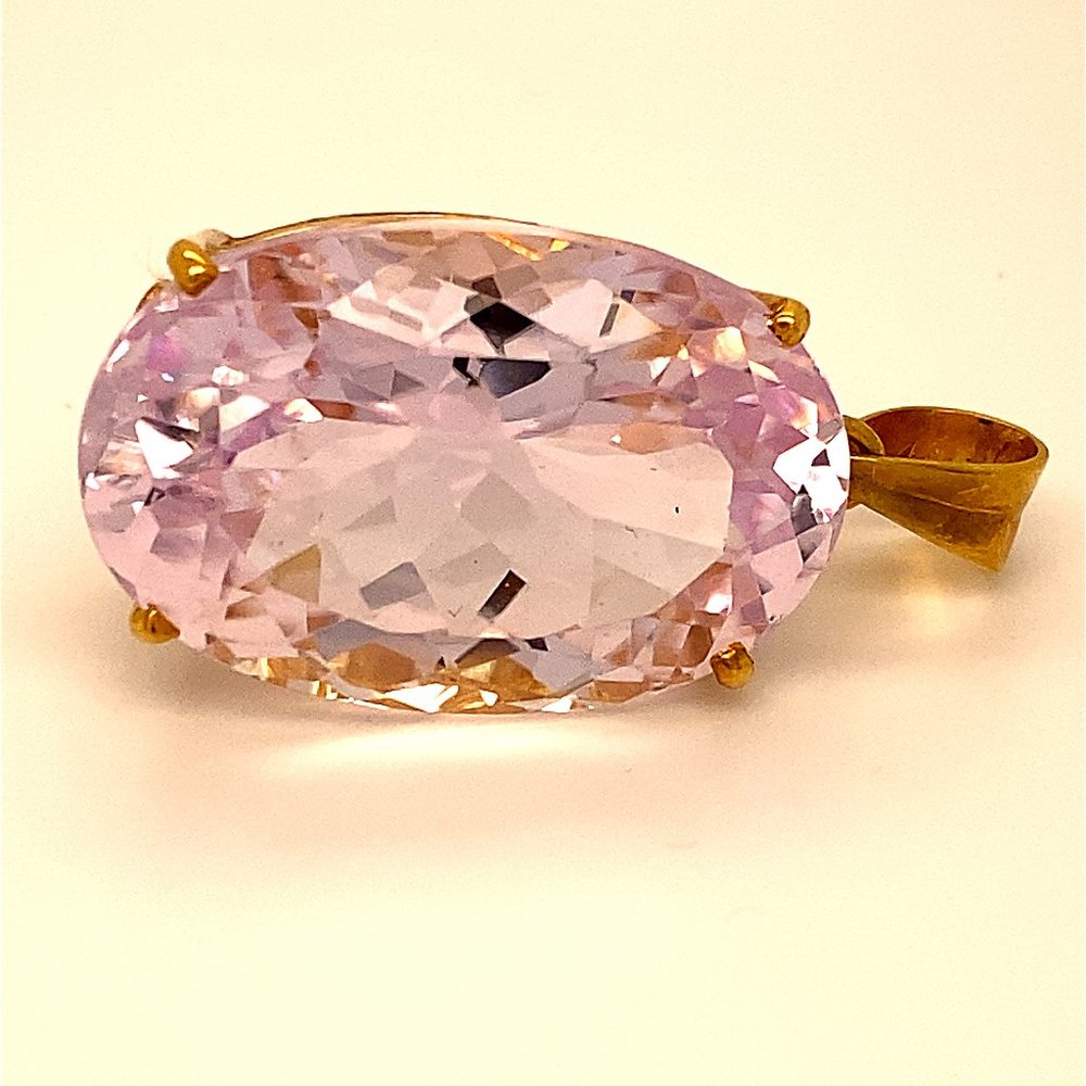 Pink Kunzite 46.46ct Solid 18K Yellow Gold Pendant